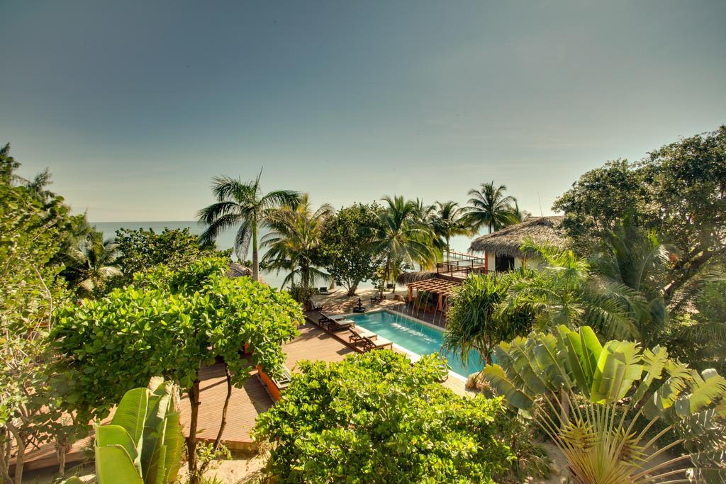 Robert'S Grove Beach Resort Placencia ภายนอก รูปภาพ