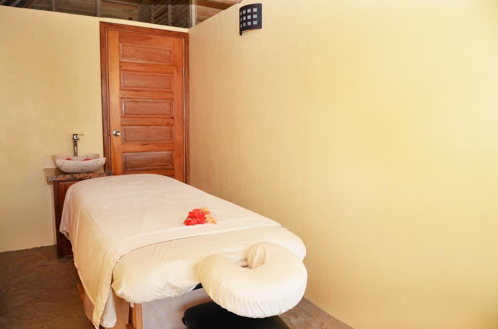 Robert'S Grove Beach Resort Placencia ภายนอก รูปภาพ